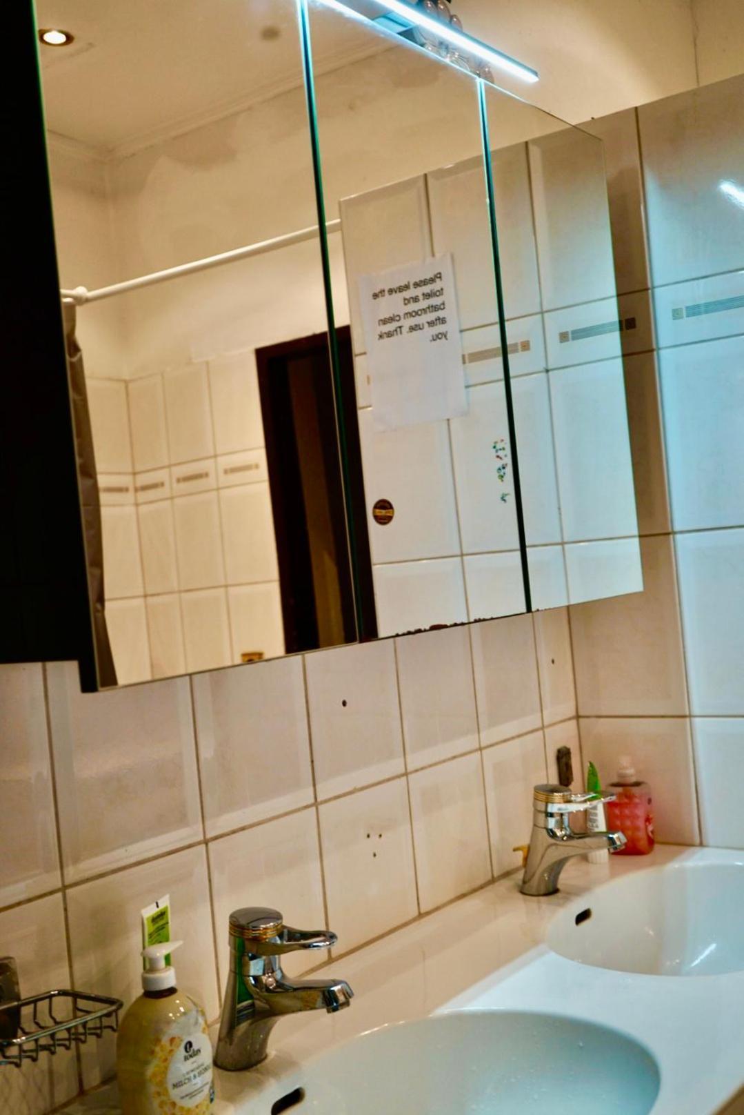 U6 Schoepfwerk Home Відень Екстер'єр фото